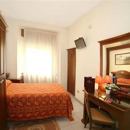 Pavone 3* Μιλάνο