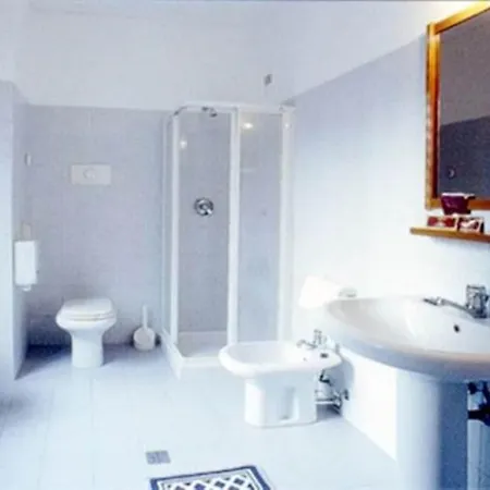 Otel Pavone 3*
