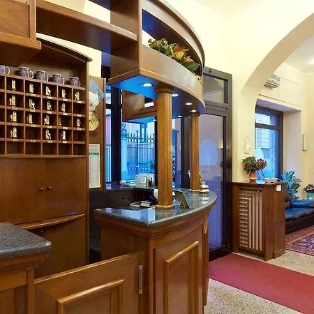Pavone Otel Milano