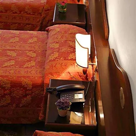 Otel Pavone