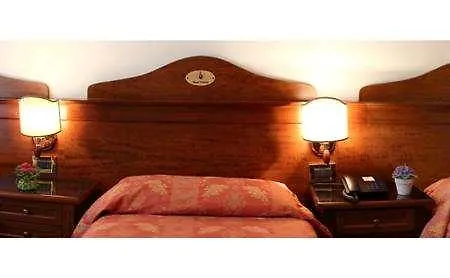 Otel Pavone 3*